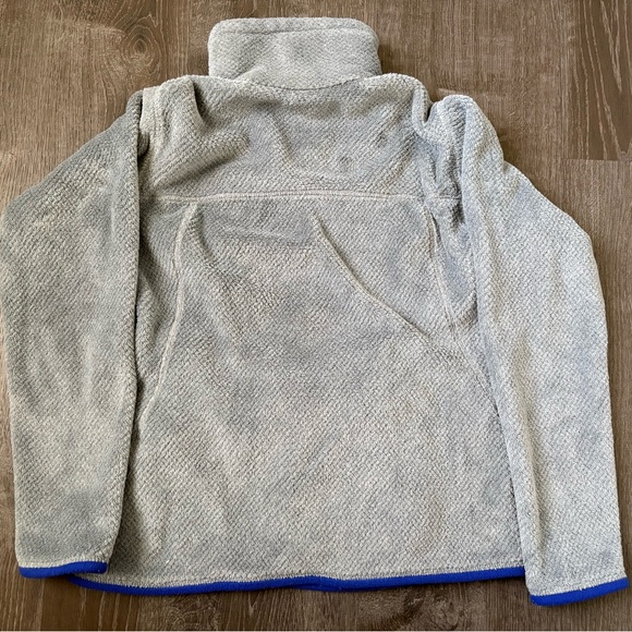 Patagonia Heather Gray Fleece with Navy Trim - Picture 5 of 7